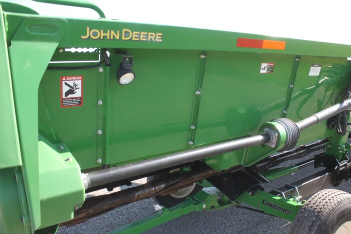 JD 612C corn head, intermeshing knifes rolls, stalk devestators, header height, contour, rowsense sensors, 2017 model, very good condition (header Carrier wagon IS NOT INCLUDED) - Image 11