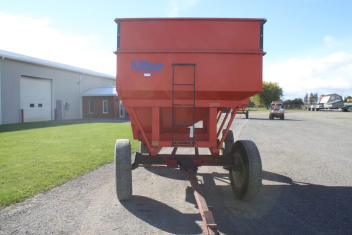 Kilbros 385 gravity wagon, 12 ton Double Reach running gear, retiring farmer - Image 3