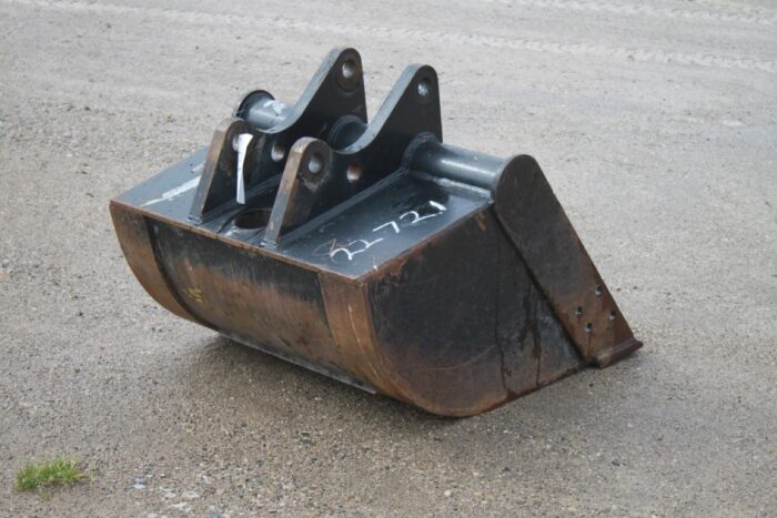 New Holland 36" ditching bucket - Image 4