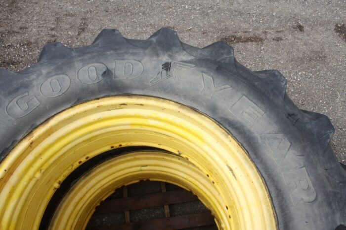 20.8R38 tires and rims - Image 6