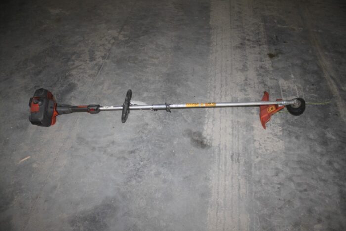 Husqavarna straight shaft trimmer
