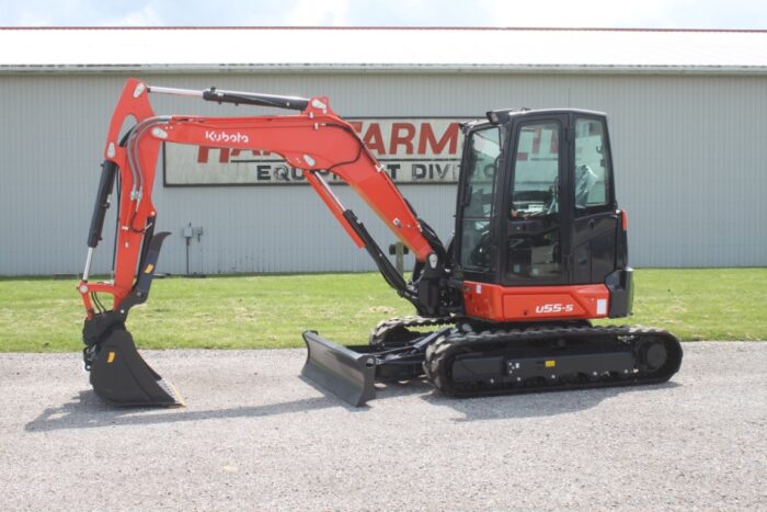 Kubota U55-5 excavator, cab/air, 2-speed, thumb, angle blade, as new