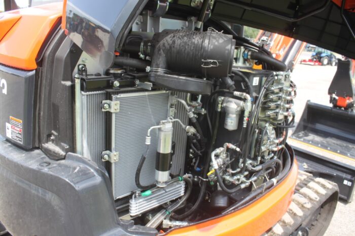 Kubota U55-5 excavator, cab/air, 2-speed, thumb, angle blade, as new - Image 14