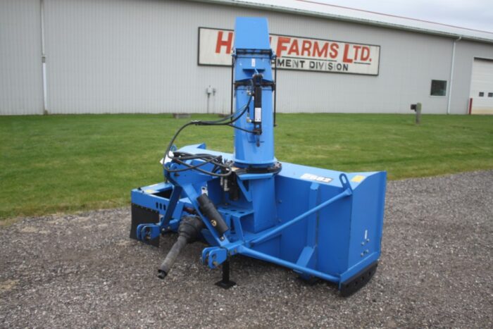 Agri Metal MS 2682 7' snowblower, hydraulic turn, hydraulic deflector, poly anti-scratch cutting edge
