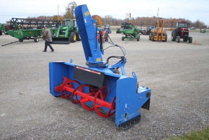 Agri Metal MS 2682 7' snowblower, hydraulic turn, hydraulic deflector, poly anti-scratch cutting edge - Image 5