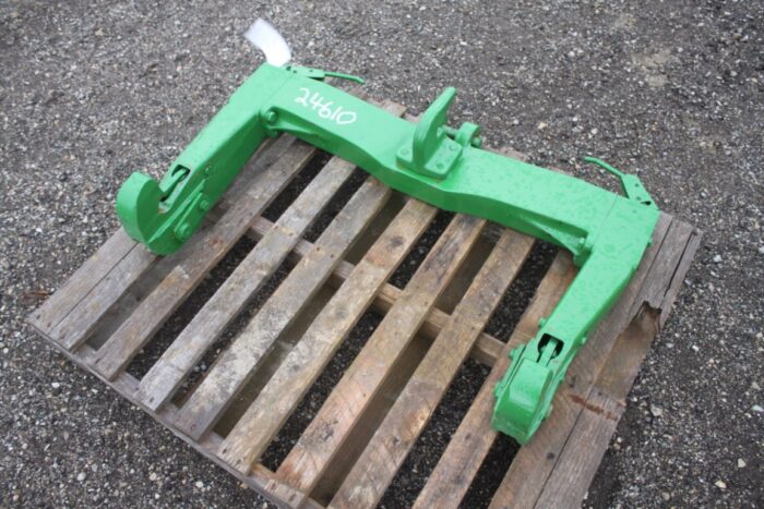 JD cast quick hitch, cat 3