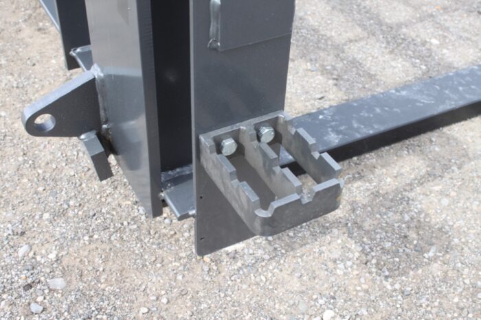 Challenger 4400 lbs deluxe pallet fork, 42" tines, Euro QT - Image 7