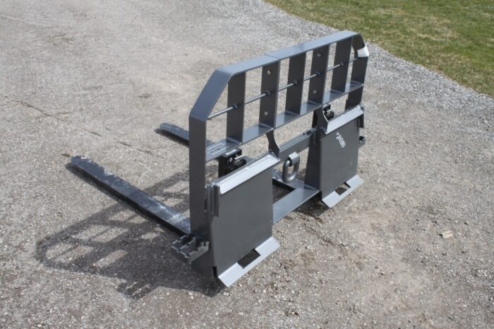Challenger 3700 lbs deluxe pallet fork, 48" tines, universal skidsteer QT - Image 5