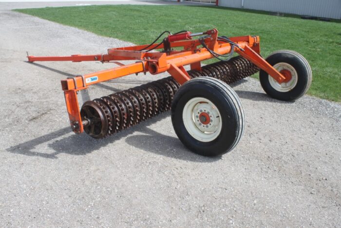 Turnco 12' hydraulic lift sprocket packer - Image 6