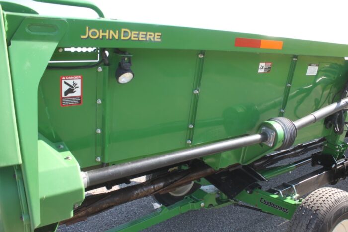 JD 612C corn head, intermeshing knifes rolls, stalk devestators, header height, contour, rowsense sensors, 2017 model, very good condition - Image 11