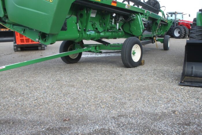 Challenger HC-35 35' header carrier wagon, 235/85R16 highway service tires, green, New and unused