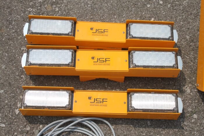 JSF solar powered light assembly - Image 2
