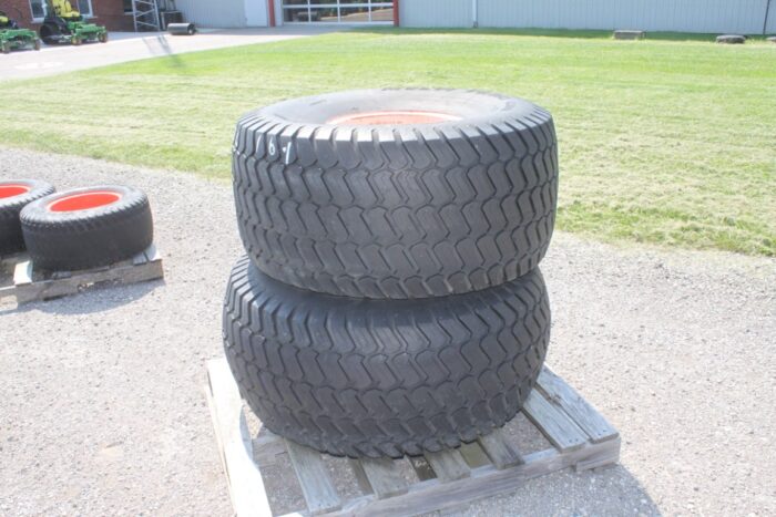 Titan Set of 4 - 2-29x12.50-15 turf tires and 2-21.5-16.1 turf tires, from retiring sod farmer - Image 2