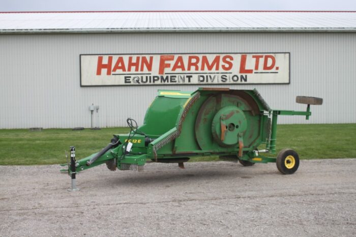 JD FC12E 12', hydraulic folding batwing mower, Demo unit, 2022 model