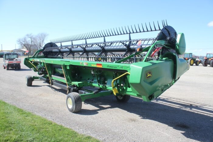 JD RD30F 30' draper flexhead, flip over reel, dual drive knife, low acres - Image 4