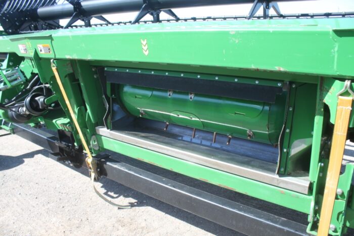 JD RD30F 30' draper flexhead, flip over reel, dual drive knife, low acres - Image 14