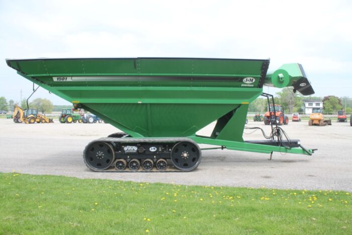 J& M 1501-22T 1500 bu grain cart, 22 inch auger, scales, roll tarp, StormTracker undercarriage - Image 5