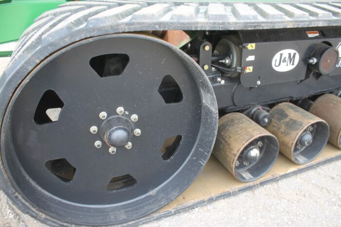 J& M 1501-22T 1500 bu grain cart, 22 inch auger, scales, roll tarp, StormTracker undercarriage - Image 12