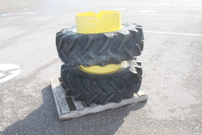 340/85R24 T-rail front duals - Image 2