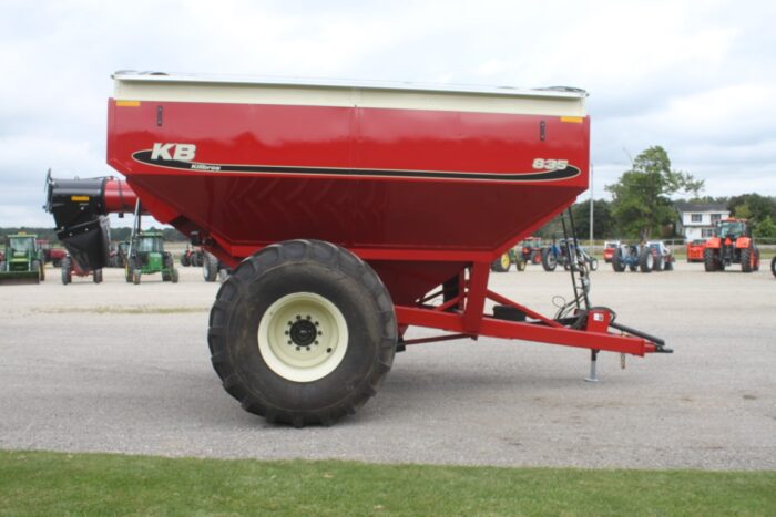 Kilbros 835 grain cart, tarp, hyd. Deflector, scales, 410 Digistar display. - Image 5