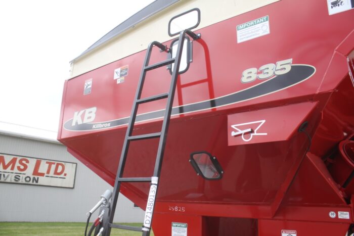 Kilbros 835 grain cart, tarp, hyd. Deflector, scales, 410 Digistar display. - Image 11