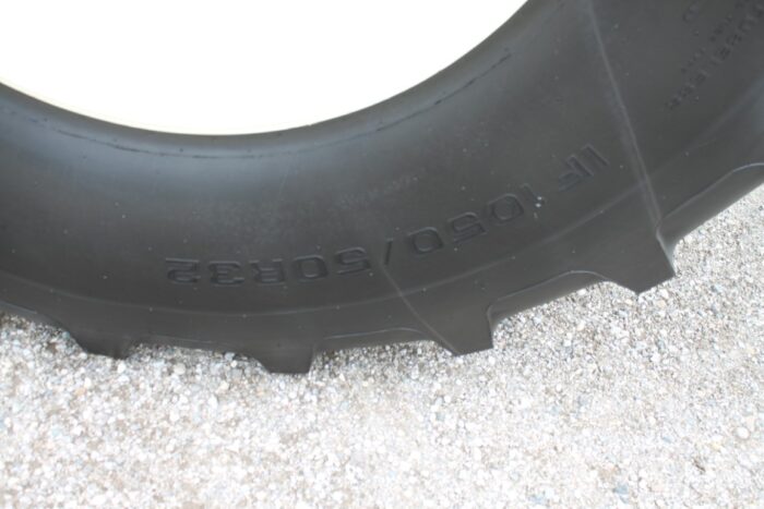 Kilbros 1035 grain cart, tarp, hyd. Deflector, scales, 410 Digistar display. - Image 12