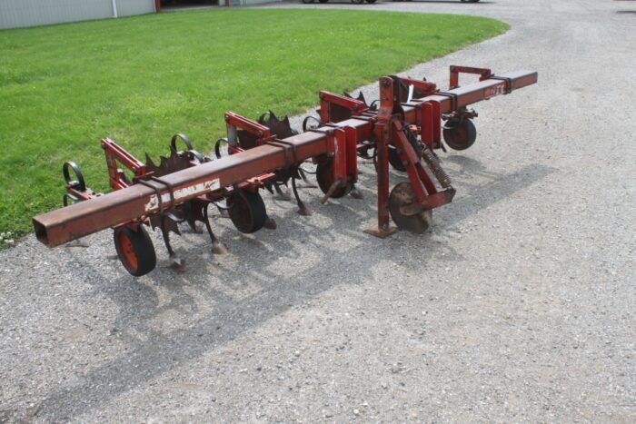 Kongskilde 4 row 3pth cultivator with rolling shields - Image 2