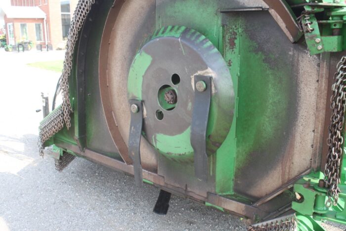 JD FC15M 15' Batwing Mower, 1000 PTO, laminated tires, stump jumpers, spring suspension - Image 9