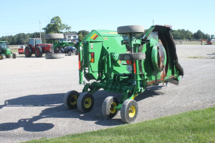 JD FC15M 15' Batwing Mower, 1000 PTO, laminated tires, stump jumpers, spring suspension - Image 6