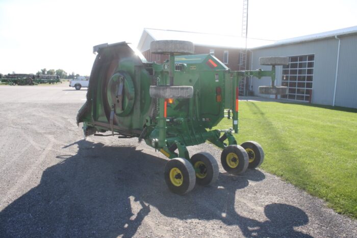 JD FC15M 15' Batwing Mower, 1000 PTO, laminated tires, stump jumpers, spring suspension - Image 8