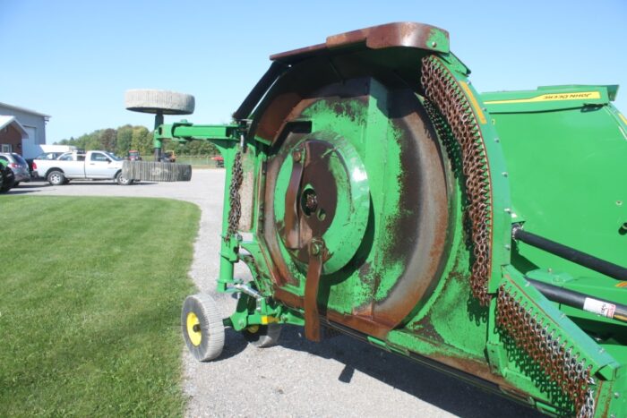 JD FC15M 15' Batwing Mower, 1000 PTO, laminated tires, stump jumpers, spring suspension - Image 10