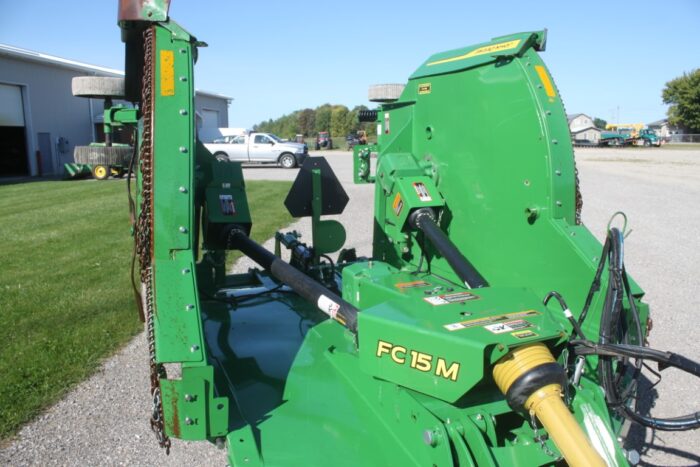 JD FC15M 15' Batwing Mower, 1000 PTO, laminated tires, stump jumpers, spring suspension - Image 11