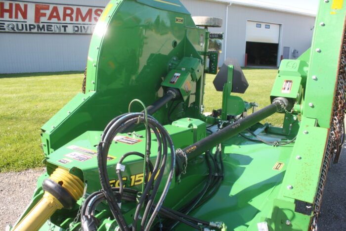 JD FC15M 15' Batwing Mower, 1000 PTO, laminated tires, stump jumpers, spring suspension - Image 12