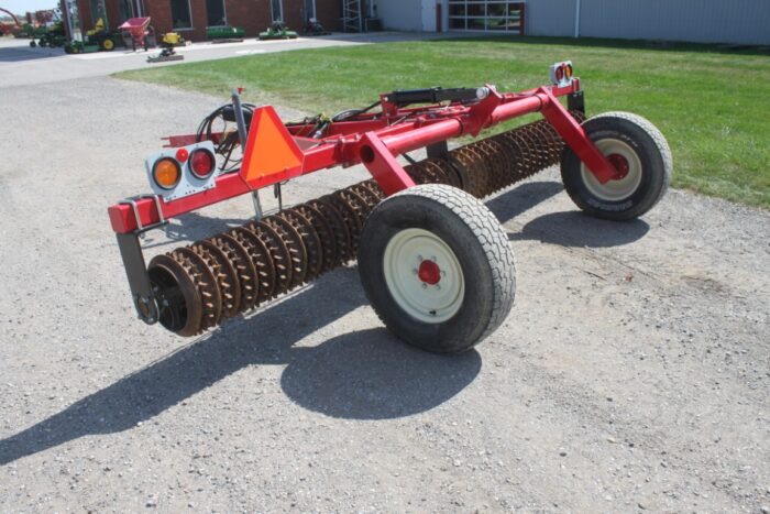 R J 1513 13.5' sprocket packer, hydraulic lift, lights, As New - Image 5