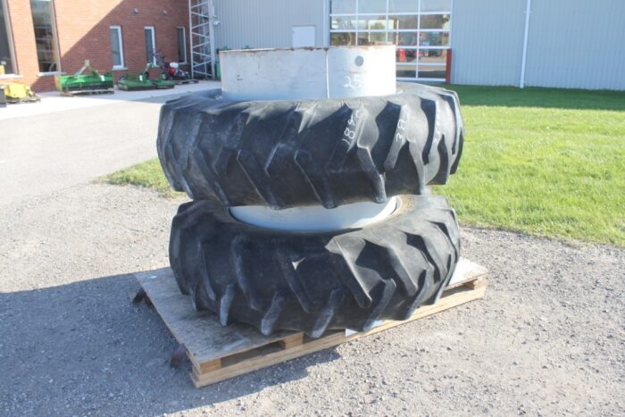18.4x38 T rail duals