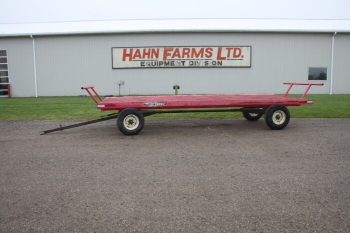 JBM 20' mesh hay wagon