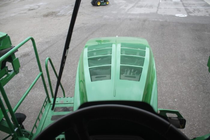 JD R4038 self-propelled sprayer, 100' boom, stainless tank, chemical eductor - Image 27