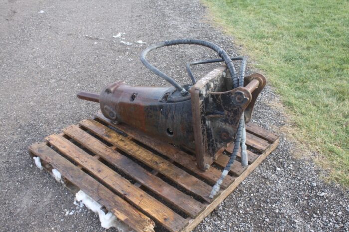 Caterpillar hydraulic hammer, off of CAT excavator - Image 3