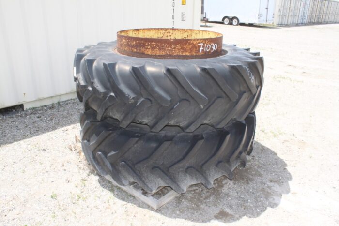 18.4R-38 Radial T-rail duals, 16"-38" rims, 8" band width, snap on center hub, yellow bolt circle - Image 2