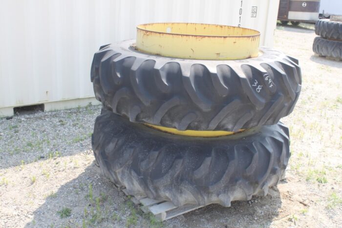 18.4x38 bias T-rail duals, 16"-38" rims, 8" band width, snap on center hub, yellow bolt circle - Image 2