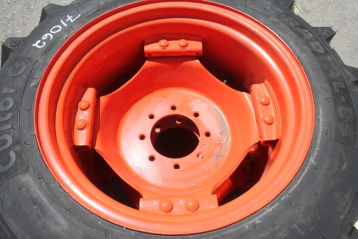 Cultor Pair of 280/85R24 tires on 8 bolt steel Kubota OEM rim, 100% tread, 6"pilot, 8" bolt circle, orange - Image 3