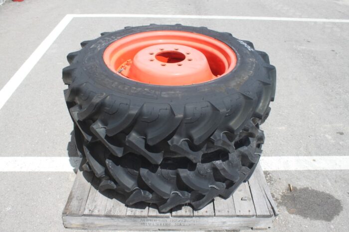 Cultor Pair of 280/85R24 tires on 8 bolt steel Kubota OEM rim, 100% tread, 6"pilot, 8" bolt circle, orange - Image 2
