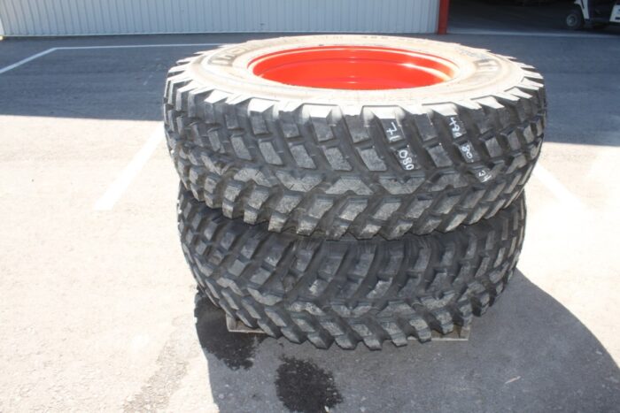 Nokian Pair of 480/80R34 tires on 8 bolt steel Kubota OEM rim, 100% tread, 6"pilot, 8" bolt circle, orange