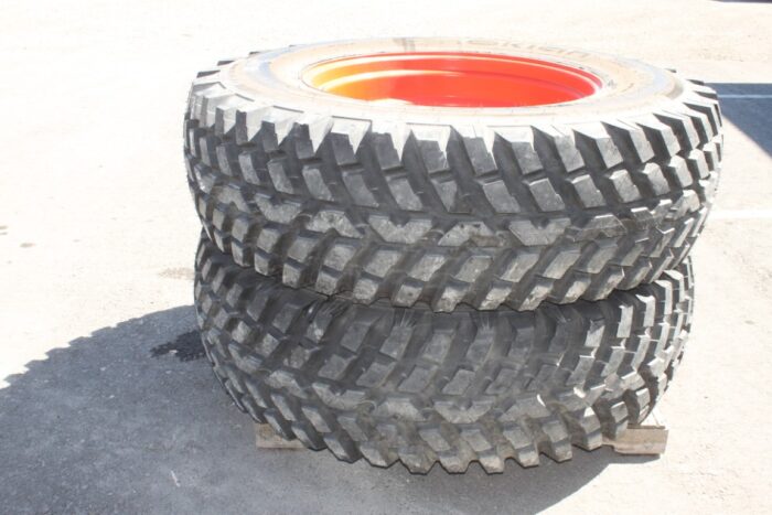 Nokian Pair of 480/80R34 tires on 8 bolt steel Kubota OEM rim, 100% tread, 6"pilot, 8" bolt circle, orange - Image 2