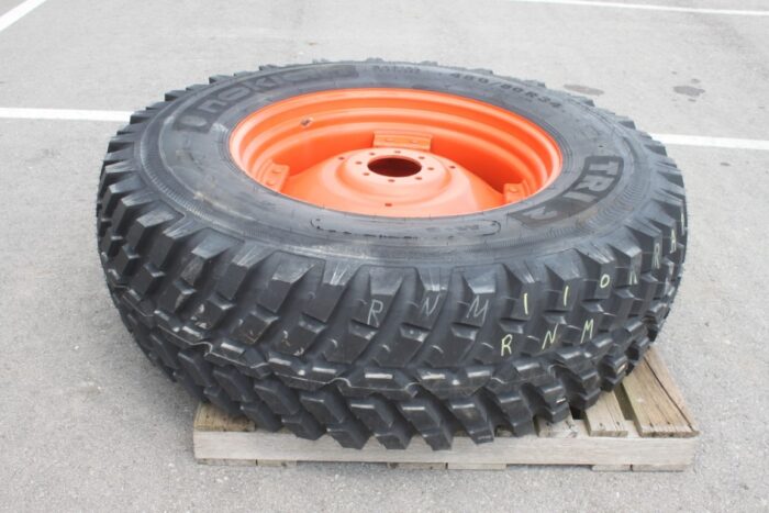 Nokian single 480/80R-34 tire on Kubota rim, 100% tread - Image 4
