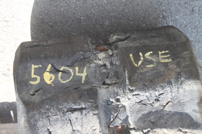 1 used track to fit a Kubota SVL 75 track skidsteer - Image 5