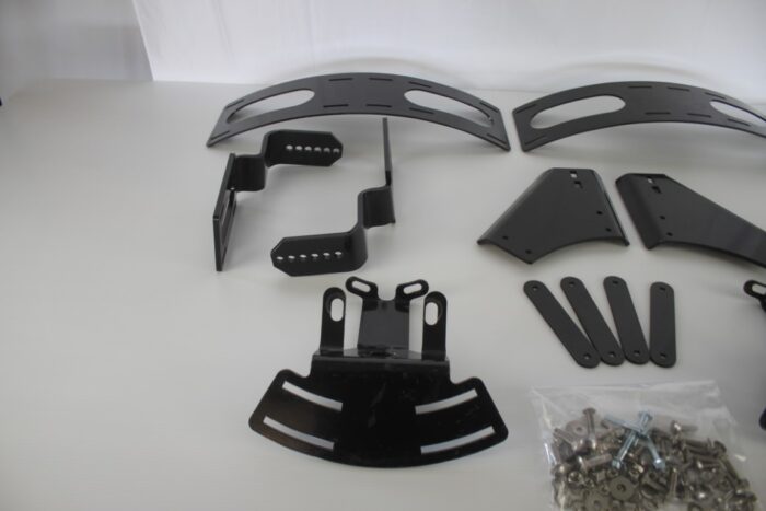 Front fender bracket kit to fit M5040-M7040-M8540-M9540 series. 2 of each piece, 4 plates, 1 bag of bolts. Poly skins NOT included - Image 2