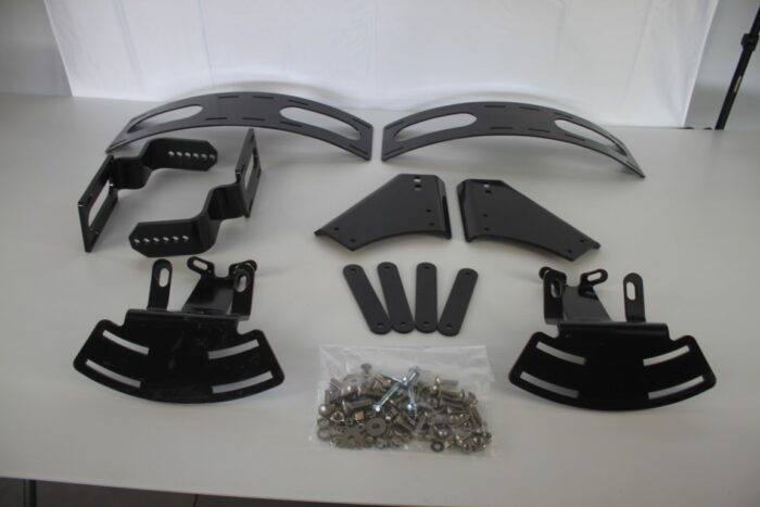 Front fender bracket kit to fit M5040-M7040-M8540-M9540 series. 2 of each piece, 4 plates, 1 bag of bolts. Poly skins NOT included