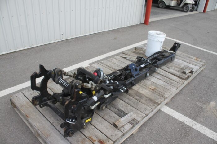 Kubota front mount K connect kit for L series tractor, NEW, Model L4515 - Image 3