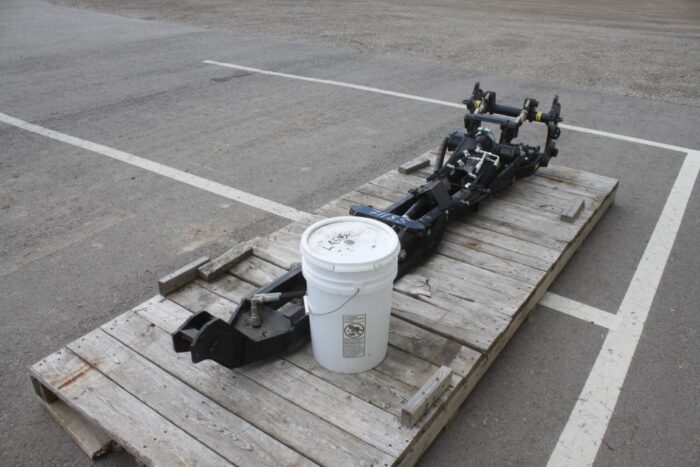 Kubota front mount K connect kit for L series tractor, NEW, Model L4515 - Image 4